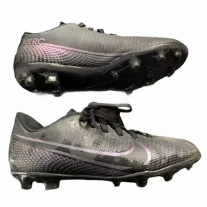 Boys Nike Merc outdoor soccer cleats